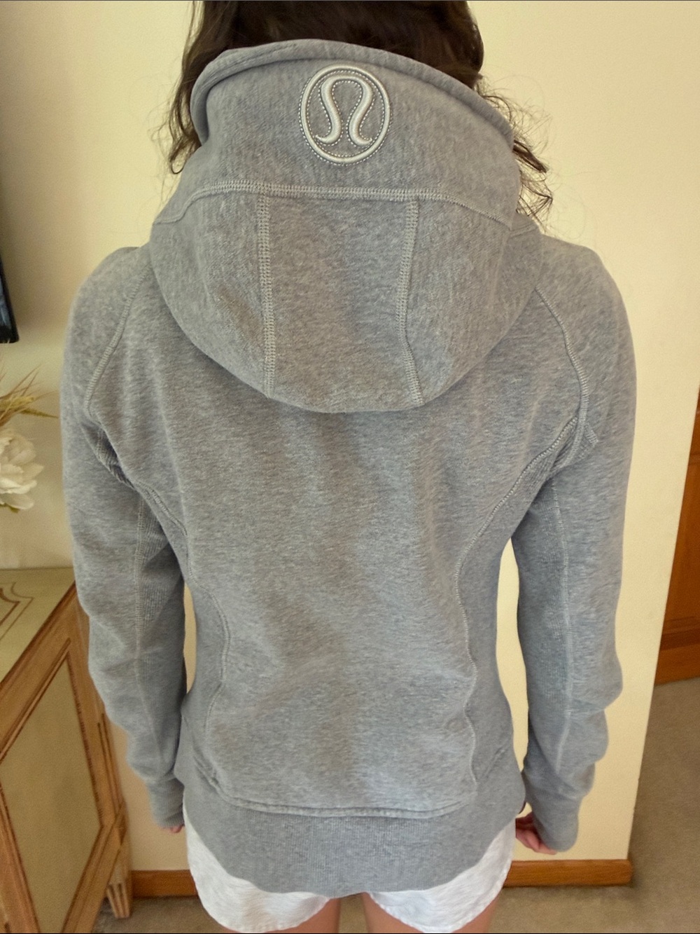lululemon athletica Scuba Light Gray Hooded Zip Jacket. Thick - Picture 3 of 3